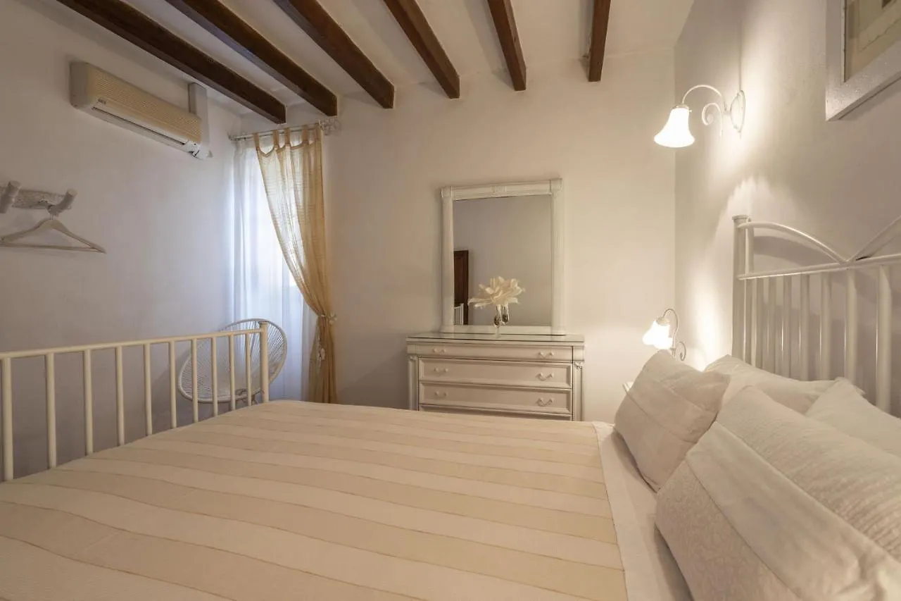 Caimaris House Villa Tatil Evi Caimari