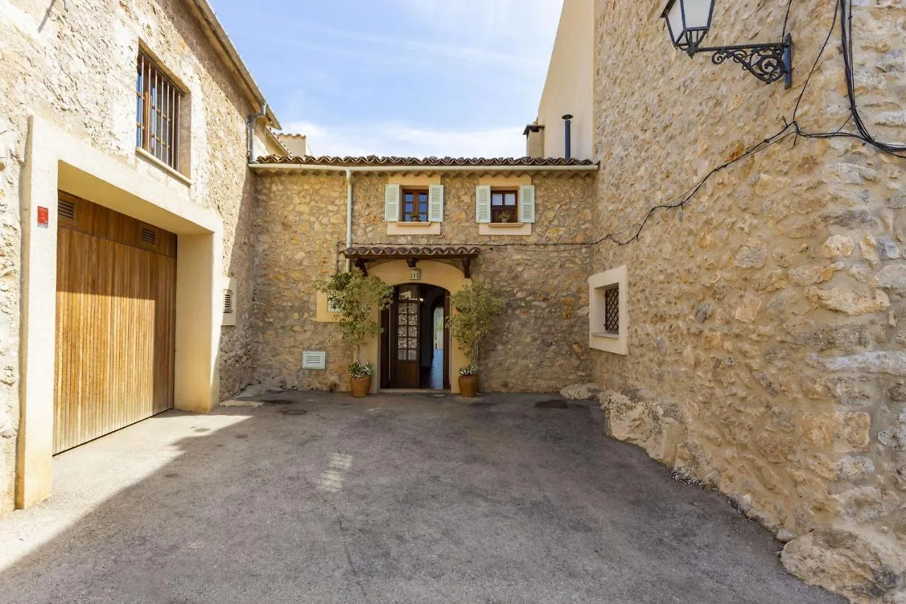 Holiday home Caimaris House Villa